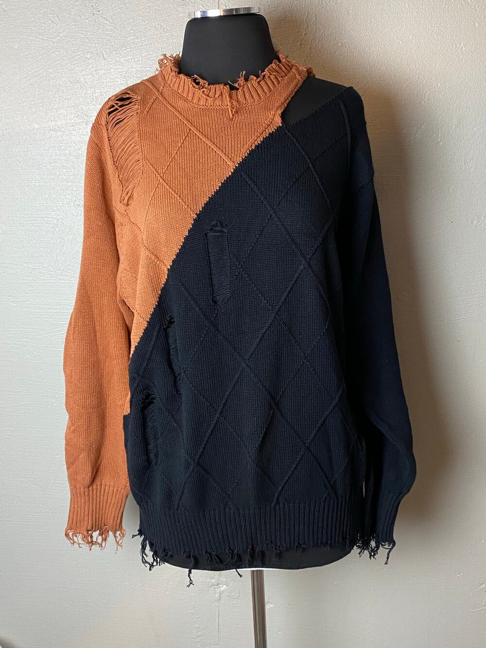 NWT DANCE MARVEL Sweater Womens Medium Color Block Cutout Knit Trendy